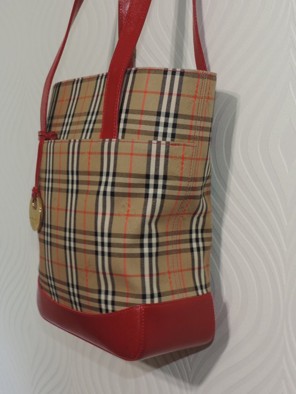BURBERRY Classic Haymarket Check Canvas & Red Leather Tote Bag - w/COA - Picture 3 of 16